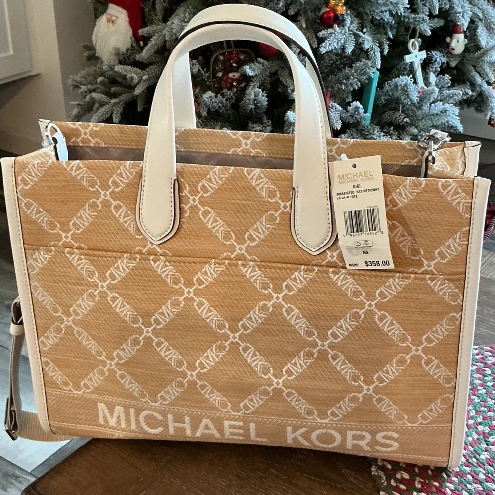 Michael Kors Beige and White Tote Bag “GIGI”. - Picture 3 of 13